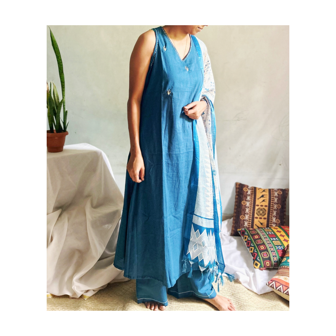 Blue basics -Kurtha set